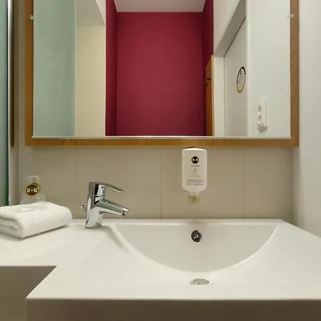 Hotell B&B Hotel Prague City Prag