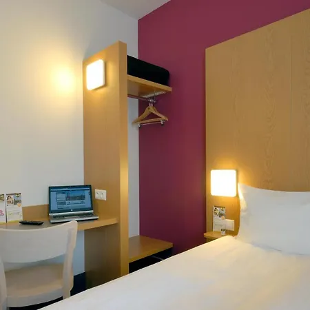 Hotell B&B Hotel Prague City 3*